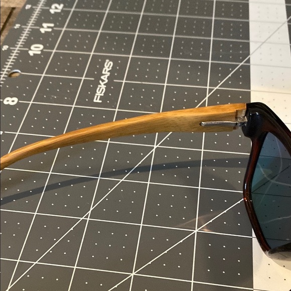 Stylish Black Sunglasses with Orange Lenses & Bamboo Arms - Picture 5 of 5